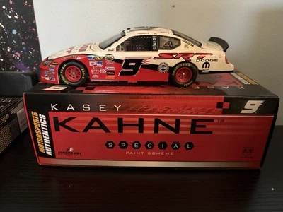 Rare MIB 2006 Kasey Kahne #9 Dodge Dealers SRT 1/24 Diecast ( 1 Of 1,728 ) - Image 1 of 3