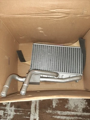 NISSENS 70529 HEAT EXCHANGER, INTERIOR HEATING FRONT FOR BMW - Image 1 of 4