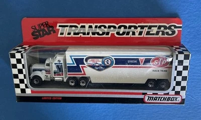 Richard Petty #43 STP Race Team Fan Tour 1992 Matchbox Transporter CY 104 Foto 1 de 4