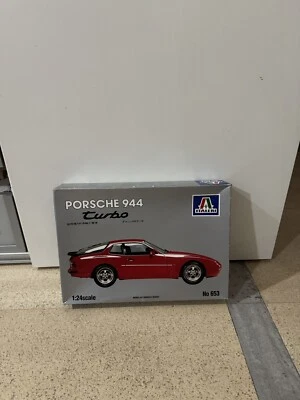Maqueta PORCHE 944 turbo ITALERI 1/24 - Imagen 1 de 4