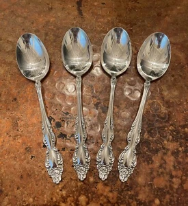 Juego de 4 cucharas de sopa Oneida 1967 patrón rosa barroca de 1881 Rogers - Imagen 1 de 6