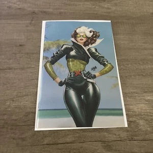LÁMINA UNCANNY AVENGERS #2 DAVID NAKAYAMA VIRGEN NYCC VARIANTE 2023 - Imagen 1 de 5