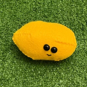 (BANKSY) Lucy Sparrow Handmade Felt Lemon Plush – Signed Soft Sculpture - Picture 1 of 3