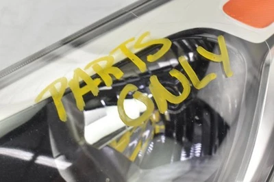 Conjunto de faros izquierdos para conductor KIA SOUL 2017 usado solo piezas halógenas Foto 1 de 4