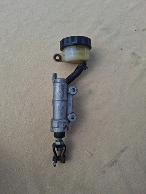 1999 96-06 Kawasaki VN800 Vulcan Classic Rear Brake Master Cylinder OEM - Image 1 of 4