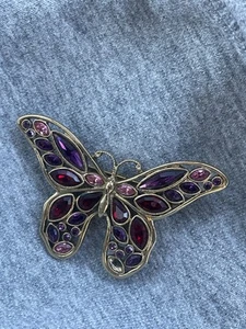 Vintage Butterfly Gold Tone with Purple Glass Stones Brooch Pin READ - Picture 1 of 3