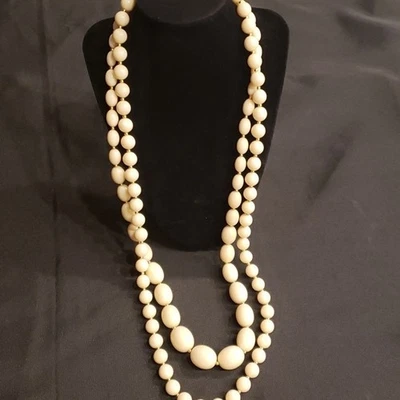 Joan Rivers Collares Largos Declaración en Crema y Oro, Juego de 2 Foto 1 de 4