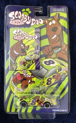 Coche de carreras Scooby-Doo # 8 Warner Brothers Studio Store 2000 fundido a presión 1:64 como nuevo Foto 1 de 4