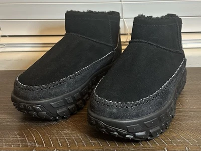 UGG Venture Daze Ultra Mini 靴子 - 黑色/黑色 - 1158200 男式 11 码 - 全新 — 第 1/4 张图片