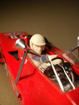 FIGURINE 1/18  GRAHAM HILL  DRIVING  LOTUS 56  TURBINE  INDY 68  VROOM   FOR TSM - Photo 1/4