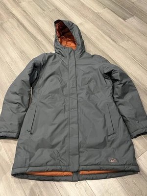LL Bean Women's Waterproof Ultralight Down Coat Waterproof Black Size M PET - Image 1 of 4