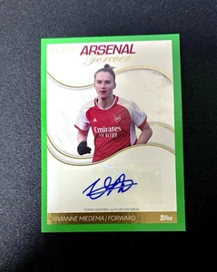 Vivianne Miedema 2024 Topps Arsenal Forever Green Auto Autograph /99 - Bild 1 von 2