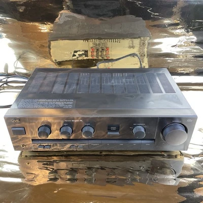 Verstärker Vollverstärker JVC AX-435 Stereo Integrated Amplifier HiFi Vintage  - Bild 1 von 4