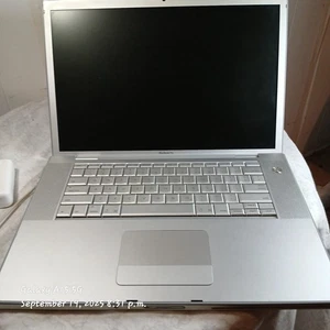 2006 Macbook Pro Parts or repair. Needs A Battery comes with AC Mac Plug - Picture 1 of 17