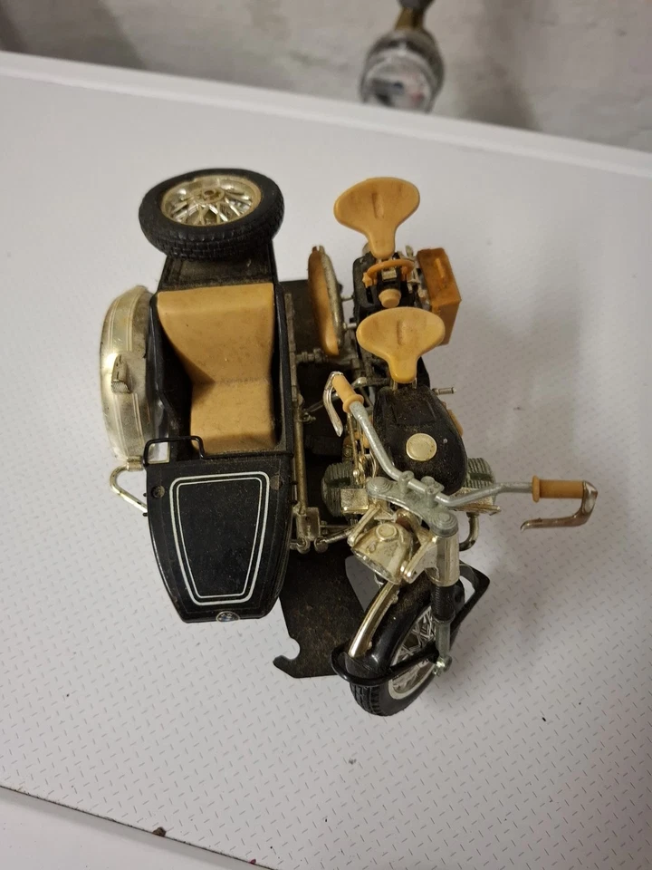 BMW R 75 Modell 1:18 - Bild 1 von 1