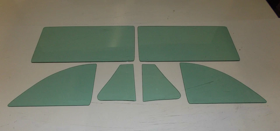 Cuarto de puerta de ventilación Packard 1954 cupé convertible 250 300 vidrio lateral verde Foto 1 de 1