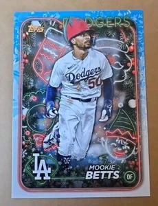 2024 Topps Holiday Mookie Betts #H135 Image Variation Elf Hat SP Dodgers - Picture 1 of 1