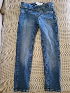 PRE OWNED Girls Old Navy Skinny Jeans Stretch Waist Dark Wash Size S 6-7 - Picture 1 of 3