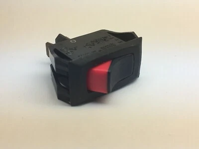 Interruptor de alimentación amplificador de graves SWR. ¡Nuevo! Foto 1 de 3