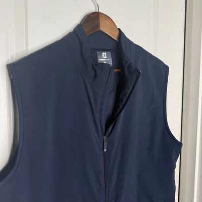 FootJoy FJ ThermoSeries Golf Vest Men's Medium Navy Blue Full Zip Outer Layer - Image 1 of 4
