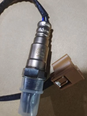 upstream Air Fuel Ratio 02 Sensor 2349135 For Nissan Armada 370Z Infiniti EX35 Foto 1 de 4