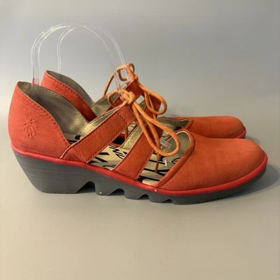 Zapatos de gamuza con cordones FLY London POMA 42/EE. UU. 11 cuña roja tomate Foto 1 de 4