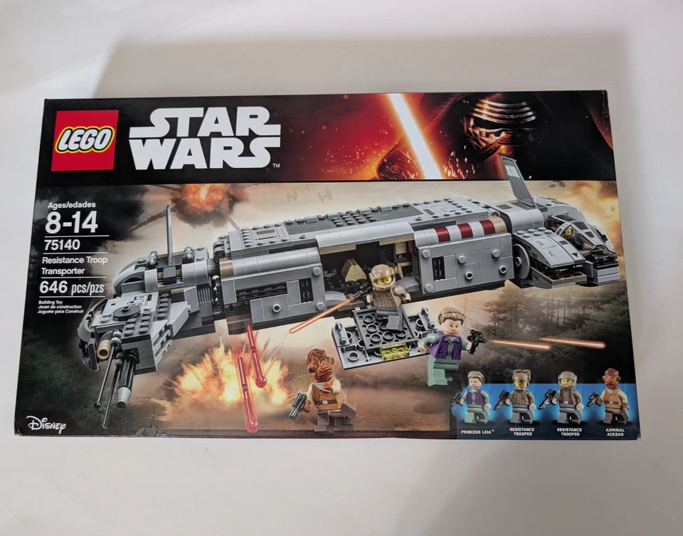 LEGO Star Wars: Resistance Troop Transporter (75140) - Image 1 of 4