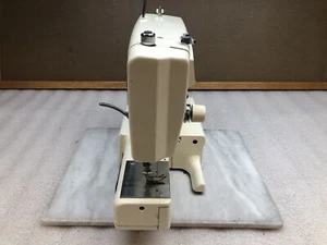 Vintage Kenmore 6 stitch Model# 158 13400 Sewing Machine No Pedal incl - Picture 1 of 9