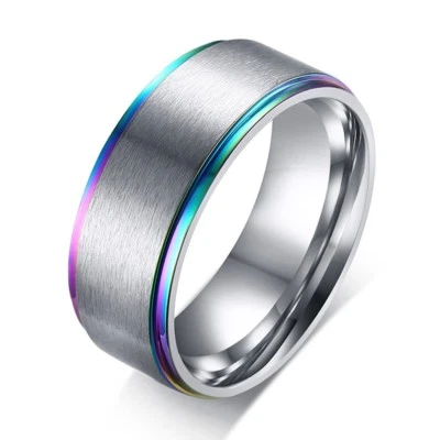 Anillo de banda de borde escalonado de arco iris con centro cepillado de acero inoxidable Tamaño 7-12 Foto 1 de 4