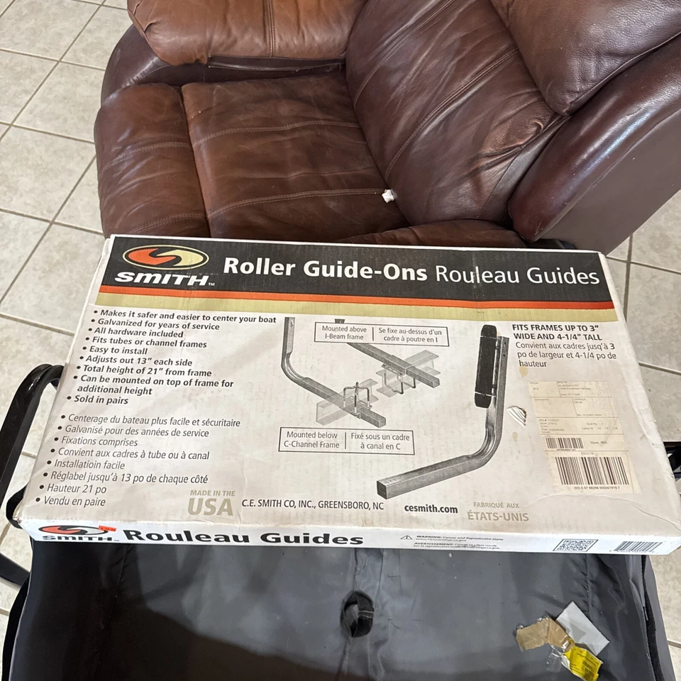 C.E. Smith Roller Style Boat Guide-On - 27610 Nuevo en caja Foto 1 de 1