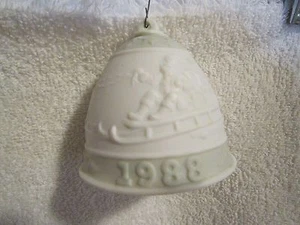LLADRO 1988 CHRISTMAS BELL ORNAMENT, CAMPANITA NAVIDAD, #5.525, ORIG BOX, GUC - Picture 1 of 7
