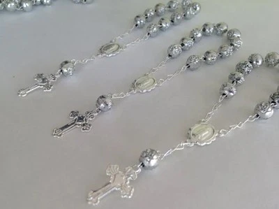 80 Pc Mini Rosary SILVER /Baptism Favor/ Decenario/ Recuerditos /communion Favor — 第 1/4 张图片