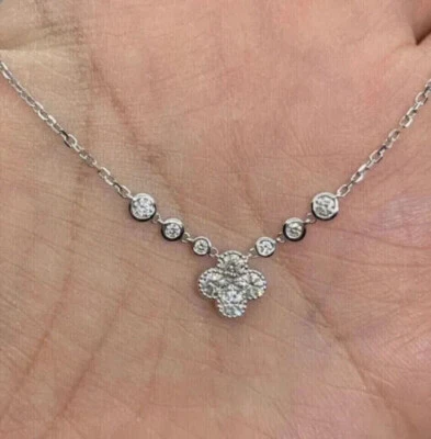 Collar de boda redondo de diamantes simulados de 3,20 quilates enchapado en oro blanco de 16"" 14K Foto 1 de 4