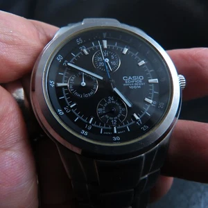 EF-305 Casio Edifice Daydate 24 Hours Quartz Men Watch - Picture 1 of 10