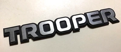 ISUZU СОЛДАТ ЧЕТВЕРТЬ ПАНЕЛИ ЭМБЛЕМА СОЛДАТ 87 88 89 90 91 - Изображение 1 из 4