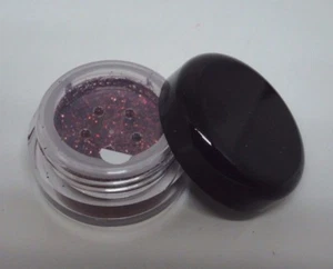 Pat McGrath Labs BLOOD Microfine Glitter from Lust Collection 0.07 oz 2 g SEALED - Picture 1 of 3