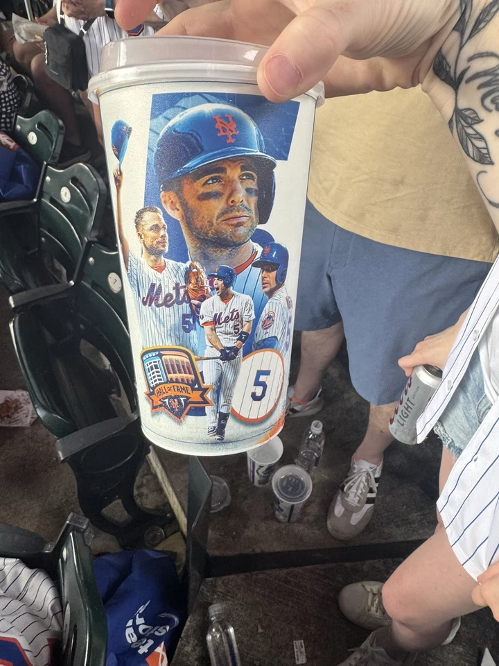 Camiseta David Wright 7/9/2025 día de jubilación #5 taza de bebida de los Mets de Nueva York Nueva York Foto 1 de 1