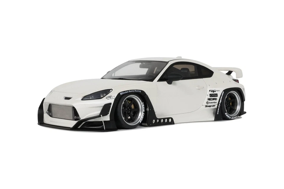 PANDEM Toyota GR86 Crystal white 2023 - Photo 1/1