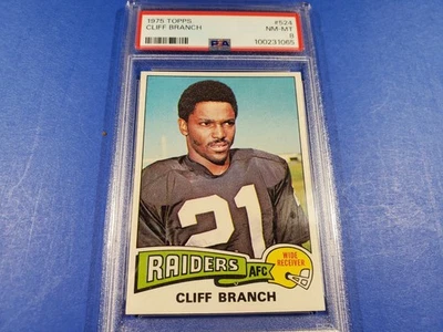 1975 TOPPS FOOTBALL #524 CLIFF BRANCH ROOKIE RC HIGH GRADE NEAR MINT NRMT PSA 8 - Image 1 of 4
