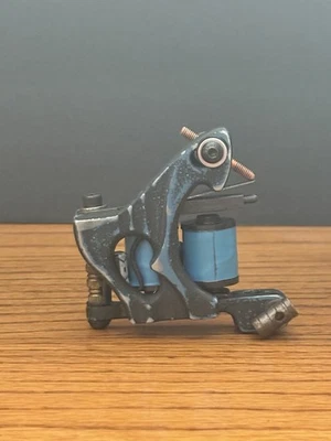 Black Custom Distressed Coil Tattoo Machine - Image 1 of 4