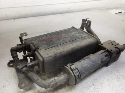 Bote de vapor de carbón Toyota Prius 2010-2015 77740-47060 Foto 1 de 4