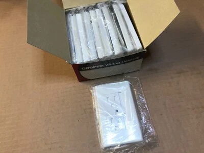 (Lot of 10) Cooper Wiring Devices TRW15W Tamper Resistant Wallplate in White - Image 1 of 4