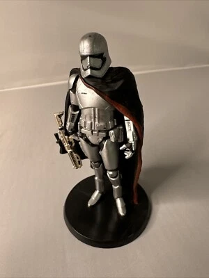 Star Wars The Force Awakens Disney Store London Lucas Film Ltd Captain Phasma - Image 1 of 4