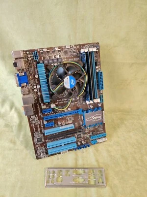 INTEL Bundle I5 2500 4x 3,3Ghz ASUS P8H77-V 8GB  DDR3 USB 3.0 Sockel 1155 - Bild 1 von 4