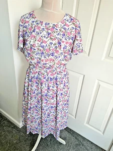 Vintage Two Piece Size 16 Polyester Floral Short Sleeve Retro Granny Cottagecore - Picture 1 of 11
