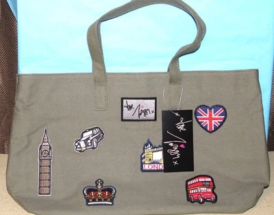 BOLSO DE MANO LOVE TWIGGY LONDON PATCHWORK OLIVA NUEVO AUTÉNTICO PRECIO DE VENTA SUGERIDO POR EL FABRICANTE 69,00 USD nuevo Foto 1 de 4