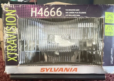 Галогеновая автомобильная фара Sylvania H4666 XtraVision 12 В S10/Blazer - Изображение 1 из 4