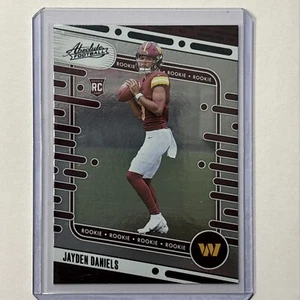 2024 Panini Absolute Jayden Daniels Rookie Black Foil Parallel #102 RC SP - Bild 1 von 2