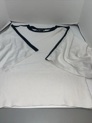 Top de punto blanco con ribete negro grande Etcetera para mujer nuevo Foto 1 de 4