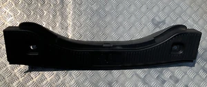 VAUXHALL (OPEL) MOKKA MK1 KOFFERRAUMKLAPPE HECKSCHWELLERSCHLOSS ZIERLEISTE 2013 96969565 - Bild 1 von 2